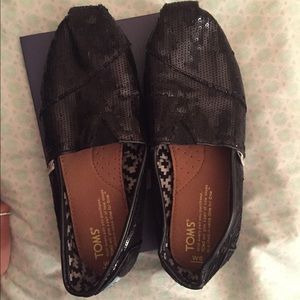 Black sequence TOMS